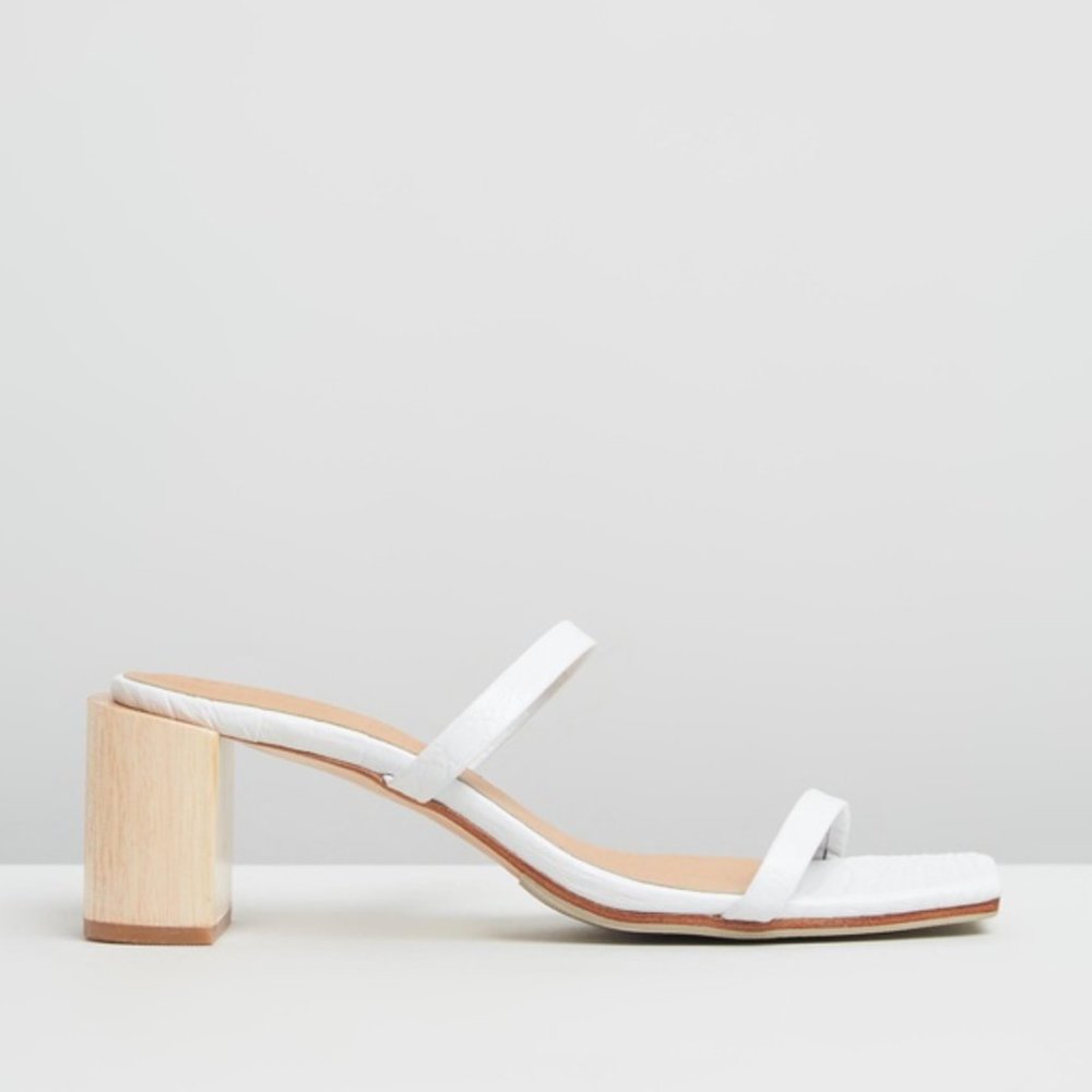 ⚡️James Smith Sirenuse Sandal, White Croc sz 38